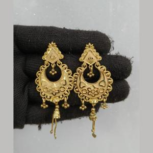 Pendientes Clásicos Chapados en Oro de 18K con Diseño de Flor y Perla como Piedra Principal, Estilo Religioso Moderno para Bodas y Fiestas - 11058817GL - Product Image 1