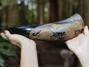 Jarra de Cerveza Viking Horn, Pulida, Moderna, Hecha a Mano, Ajustable y Personalizada para Bodas, Hogar, Hotel, India - Product Image 2