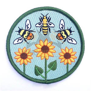 Patch brodé UFO Chat en feutre non tissé thermocollant de forme irrégulière pour cadeaux - Product Image 5