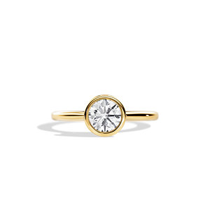 Anillo de Compromiso Clásico de Oro de 10K con Diamantes, Engaste de Bisel, Piedra Redonda para Mujer - Product Image 6