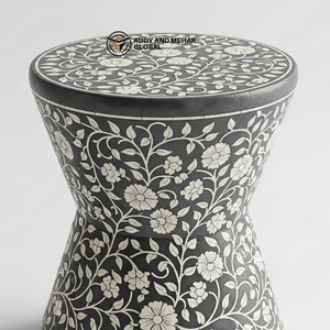 Mesa auxiliar hecha a mano con incrustaciones de hueso en blanco y negro – Mueble decorativo de diseño - Product Image 4