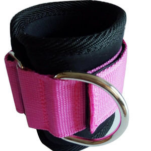Sangle de cheville réglable pour exercices de flexion des ischio-jambiers sur machine à câble, idéale pour l'entraînement de force du bas du corps - Product Image 3