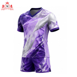 ชุดเสื้อฟุตบอลสีม่วงแบบซับลิเมชั่นสำหรับผู้ชาย พร้อมกางเกงขาสั้น ผ้าโพลีเอสเตอร์ระบายอากาศ ชุดยูนิฟอร์มฟุตบอลสำหรับผู้ใหญ่ - Product Image 6