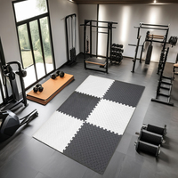Dalles de sol de gym en mousse EVA premium, durables, inodores, 60 cm x 60 cm, motif feuille, 10 mm d'épaisseur, plusieurs options de couleurs, amortissantes