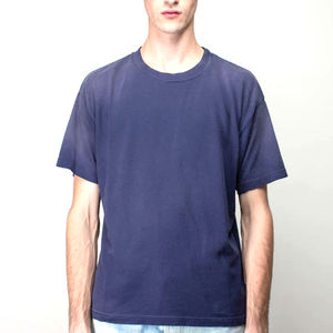 Camiseta de Hombre de Alta Calidad ODM, 120g, Cuello Alto, Teñida, 100% Poliéster, Efecto Desgastado por el Sol, Lavado Ácido, Talla Grande - Product Image 1