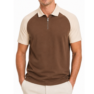 Polo élégant et tendance pour homme, col quart zippé, manches courtes, marron beige bicolore, style golf. - Product Image 1