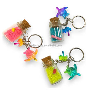 Bouteille de sable porte-clés Souvenirs sur le thème de l'océan avec motif animal et breloques imprimées UV Articles cadeaux - Product Image 4