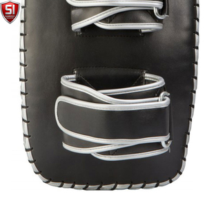 Cible de boxe SUMROOS INDUSTRY en cuir PU respirant avec sangle réglable, conception durable pour le kickboxing et les arts martiaux - Product Image 5