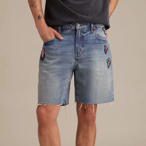 Pantalones Cortos de Mezclilla para Hombre, Lavado a la Piedra, Pierna Recta, Cintura Media, Estilo Casual de Verano, con Borde sin Rematar y Bolsillos Bordados - Product Image 2