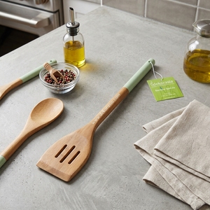 Nouvelle spatule carrée à fentes de couleur unie en bois avec poignée en silicone, compatible lave-vaisselle/micro-ondes/four, pour la cuisson et le service en cuisine - Product Image 6