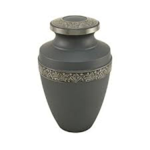 Urne funéraire en laiton noir de qualité supérieure pour cendres humaines adultes, gravée à la main avec bande en étain argenté, urne commémorative métallique. - Product Image 3