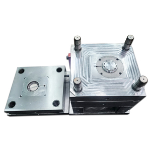 Molde de piezas de plástico moldeadas por inyección personalizadas - Tapa superior del cargador de granadas - Product Image 5