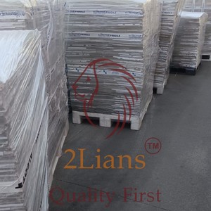 Lámina de PMMA y piezas rotas Extruidas/Naturales - Product Image 3