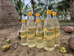 Aceite de Coco 100% Puro Prensado en Frío de la India, Grado Alimenticio Natural, 1L, Aceite Multiusos para Cocinar, Cabello y Piel, LKS Enterprises - Product Image 2