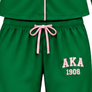 Conjunto de Pijama de Lujo Verde para Mujer con Logotipo 1908 Bordado, Camisa de Manga Larga con Botones, Pantalones a Juego y Rosa - Product Image 5