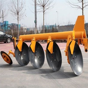 Cultivateur pliable combiné avec herse à disques et charrue, attelage trois points, roulements haute performance, largeur de travail 4500-5400 mm - Product Image 2