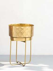 Beautifully handcrafted metal vases featuring high-quality finishing such as <b>powder</b> coating, antique, brushed gold, and <b>textured</b> - Product Image 3