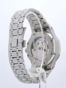 Montre mécanique automatique de luxe entièrement sertie de moissanite VVS avec lunette ronde en acier inoxydable et tourbillon à échappement visible - Product Image 4