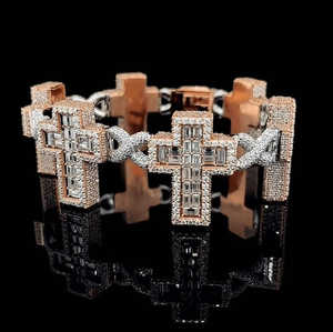 กำไลข้อมือฮิปฮอปผู้ชายชุบทองคำขาว 925 เงินแท้ ประดับเพชรโมอิสซาไนต์เจียระไนหลากสี คุณภาพ VVS ระดับพรีเมียม - Product Image 1