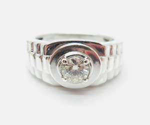 Anillo de Compromiso, Boda o Promesa, con Moissanita Tallada Redonda Brillante de 5MM, Chapado en Oro Blanco sobre Plata de Ley 925, Estilo Minimalista y Delicado - Product Image 2