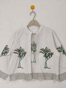 Chaqueta Floral Estampada a Mano, Chaqueta de Algodón con Diseño de Árbol Verde, Estilo Boho, para Verano e Invierno - Product Image 4