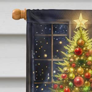 Grand drapeau de maison du père Noël en polyester multicolore Design de carlin fauve pour poteau de manche de porche Bannière de cour décorative - Product Image 3