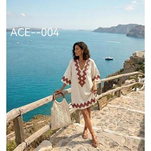 Robe trapèze en coton brodé, col en V, manches courtes, longueur genou, style vacances, motif géométrique blanc, tenue d'été en gros - Product Image 4