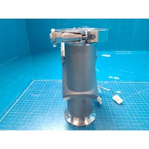 Vanne d'angle à vide poussé SMC XYA-50-M9PA, utilisée comme pièce détachée pour équipement semi-conducteur d'occasion - Product Image 3