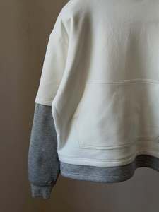 Sweat-shirt à capuche décontracté pour homme, noir et rouge, avec poche kangourou - Product Image 5