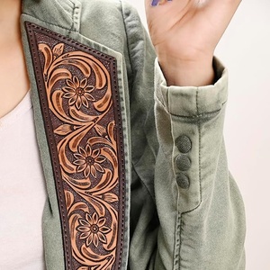 Hermosos diseños de herramientas manuales Chaquetas de cuero Chaqueta de terciopelo de alta calidad para mujer Chaquetas de moda para mujer - Product Image 4