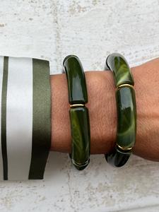 Bracelet artisanal en résine de marbre vert, empilable, avec tube en bambou courbé et entretoise en résine or olive, bijoux pour femmes, vente en gros - Product Image 5