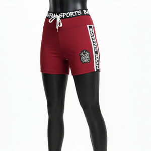 Short rojo de alta calidad, 240 GSM, poliéster y spandex, con costuras en contraste, paneles laterales y logo bordado. - Product Image 4