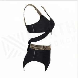 Ensemble bikini 2 pièces noir pour femme NORTH APPROACH avec bordure à paillettes dorées, haut croisé à bretelles et bas taille haute - Product Image 3