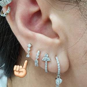 Pendientes Colgantes de Diamantes en Oro de 14K, 6 Diamantes Naturales de 1.5ct, 30mm, Estilo Minimalista y Elegante, para Aniversario, Cumpleaños, Graduación, Novia - Product Image 5