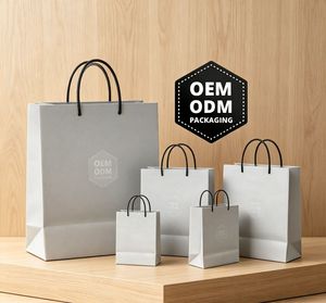 Sac de courses en papier recyclable pour boutique avec impression couleur personnalisée, emballage personnalisable OEM/ODM - Product Image 1