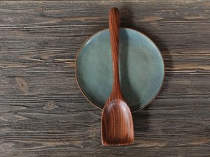 Cuchara de Madera de Acacia Pulida a Mano con Mango Largo, Diseño de Lujo, Ecológica y Duradera, Utensilio de Cocina - Product Image 4