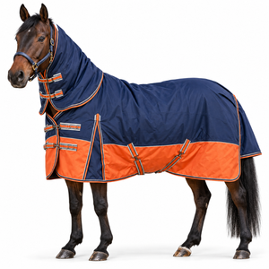 Mantas de Invierno para Caballos de Alta Resistencia 1680D con Aislamiento de Polifibra de 300G, Manta Exterior con Cuello Integrado y Correas de Pecho de Liberación Rápida - Product Image 1