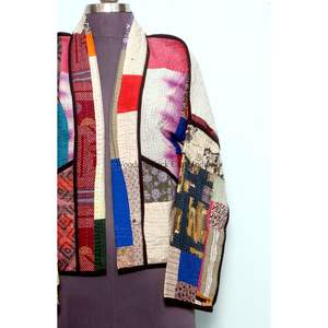 Nouvelle veste indienne artisanale en coton multicolore, patchwork Kantha, écologique, style ethnique bohème, idéale pour un usage quotidien. - Product Image 2