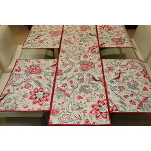 Elegantes Manteles Individuales de Algodón con Diseño Floral Moderno, Duraderos y Elegantes para Decoración de Mesa de Comedor - Product Image 1