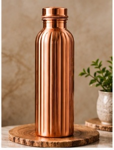 Handcrafted Hammered Copper <b>Water</b> <b>Bottle</b> with Lid Diamond Pattern Portable <b>Metal</b> Flask for Outdoor - Product Image 4