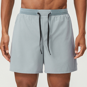 Shorts pour hommes à taille élastique, couleur unie, séchage rapide, coupe mi-haute, décontractés, tissés, 100% polyester - Product Image 2