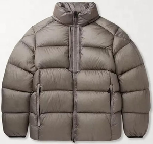 Chaqueta de Plumón para Hombre, Diseño Nuevo, Calidad Premium, Invierno, Cuello Alto, Capucha, Logotipo Personalizado en la Parte Delantera, Cremallera Personalizada, Impermeable - Product Image 4