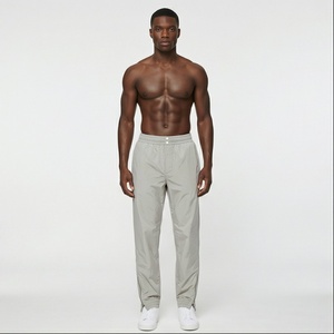 กางเกงวิ่งสำหรับผู้ชายกางเกงวิ่งขาไนลอนแบบรูดซิปเรียวสำหรับผู้ชายกางเกงกีฬากางเกงกันลมกางเกงวิ่งสำหรับผู้ชาย - Product Image 1