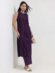 Purple O-Neck Maxi <b>Dress</b> With Three Quarter Sleeve Loose Fit Casual Daily Wear Hand Drawn Dot Pattern Woven <b>Viscose</b> Fabric - Product Image 2