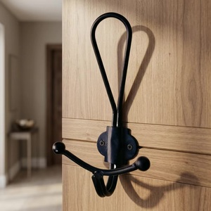Perchero de pared metálico artesanal con 3 ganchos, diseño rústico, recubrimiento en polvo negro, multifuncional, de precisión. - Product Image 3