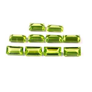 Péridot naturel 4,5x9mm, taille baguette, facetté, calibré, pierre précieuse certifiée, pour la fabrication de bijoux, fournisseur en gros - Product Image 1