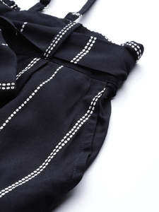 Al por mayor Mono de rayón azul con estampado de rayas, informal, elegante y cómodo, ropa de verano para mujer, largo hasta la rodilla, reciclado - Product Image 2