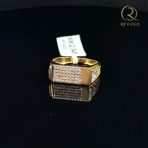 Bague élégante pour homme en or avec pierres précieuses, bijou de mode raffiné, idéale pour les mariages et le quotidien. - Product Image 2