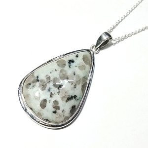 Colgante de Piedra Preciosa de Jaspe Kiwi Natural, Chapado en Plata de Ley 925, Estilo Bohemio, Forma de Pera, Joyería para Mujer/Unisex, Regalo de Compromiso - Product Image 1