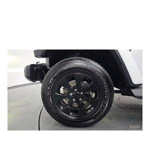 จี๊ป แรงเลอร์ 2.0 โอเวอร์แลนด์ พาวเวอร์ท็อป 4 ประตู พฤษภาคม 2023 ระยะทาง 31,582 กม. เกียร์อัตโนมัติ เบาะผ้า พวงมาลัยซ้าย กล้องมองหลัง - Product Image 4